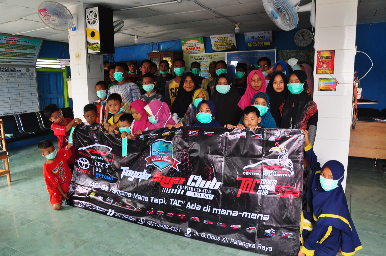  Komunitas TAC Central Kalimantan Bagi-bagi Masker