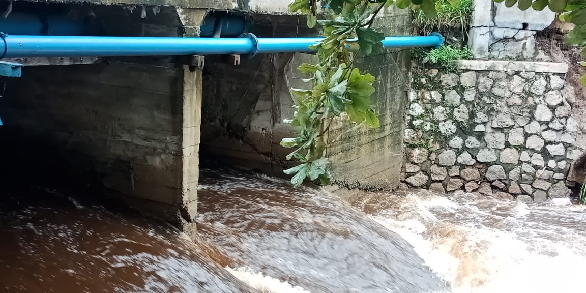  Banjir, Drainase Tidak Mampu Tampung Debit Air Hujan