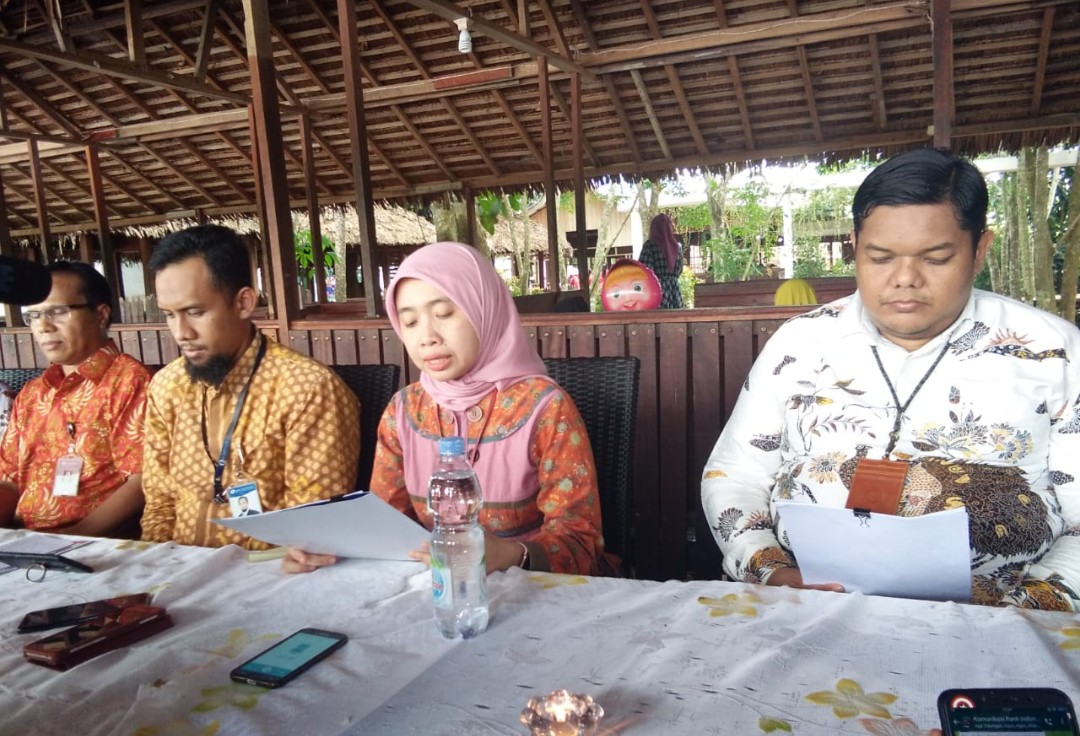  Kredit Perbankan Didominasi   Pertanian dan Perdagangan