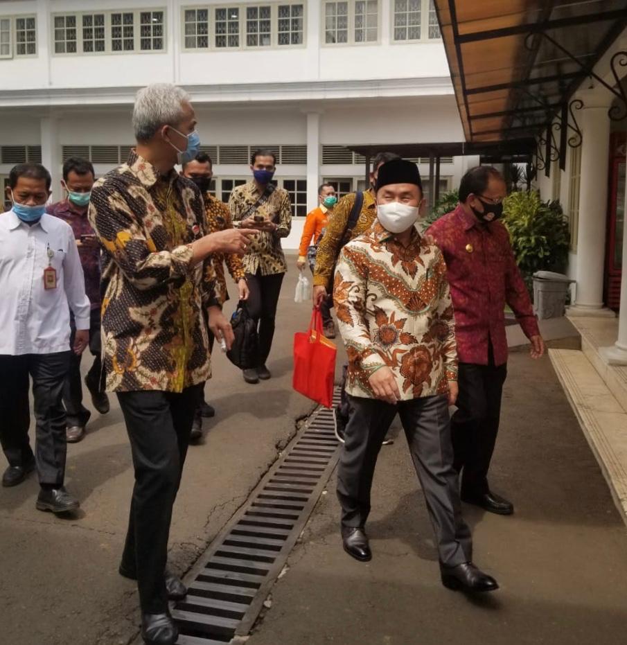 Gubernur Sugianto Hadiri Rapat Percepatan Penyerapan APBD Bersama Presiden dan Gubernur se Indonesia