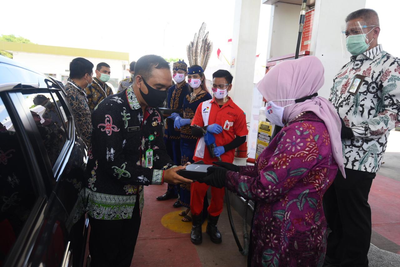  PT Pertamina Bagi Masker Dan Promosikan penggunaan  MyPertamina