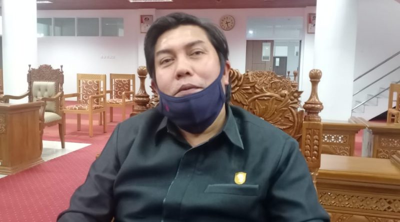 Komisi III DPRD Pulpis Minta Pemkab Buat Box Culvert di Wilayah Bahaur
