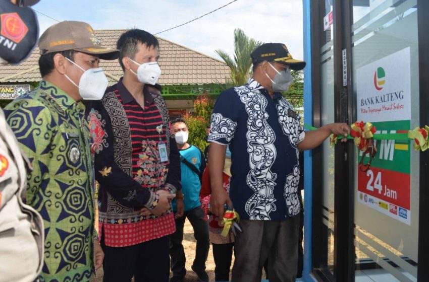  Wagub Resmikan ATM dan Kunjungi UPTD Puskesmas Desa Batu Agung