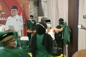 H Idham Amur, melepas baju PKB