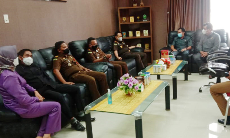  DPRD Pulpis Sambut Kunjungan Kajari