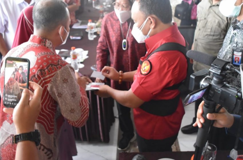  Program PKH dan BPNT. Mensos Imbau Bank Penyalur, Dinas Sosial Untuk Berkoordinasi Dalam Menyalurkan Bantuan