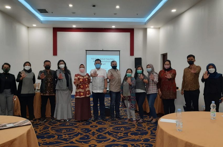  Kejari Pulpis Hadiri FGD Kajian Hukum Adat Masyarakat Kalteng