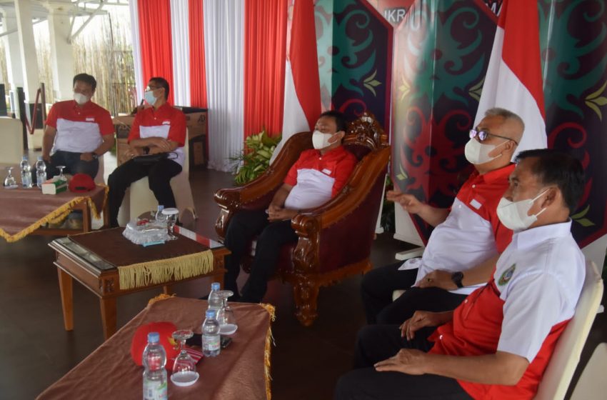  IKUTI VICON PUNCAK PERINGATAN HSP KE-93, WAGUB BANGGA 3 PEMUDA KALTENG RAIH PENGHARGAAN TINGKAT NASIONAL