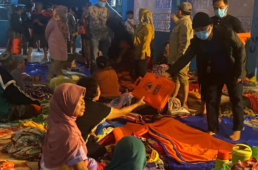  Gubernur Tinjau Lokasi Banjir, Pastikan Kondisi Masyarakat yang Terdampak