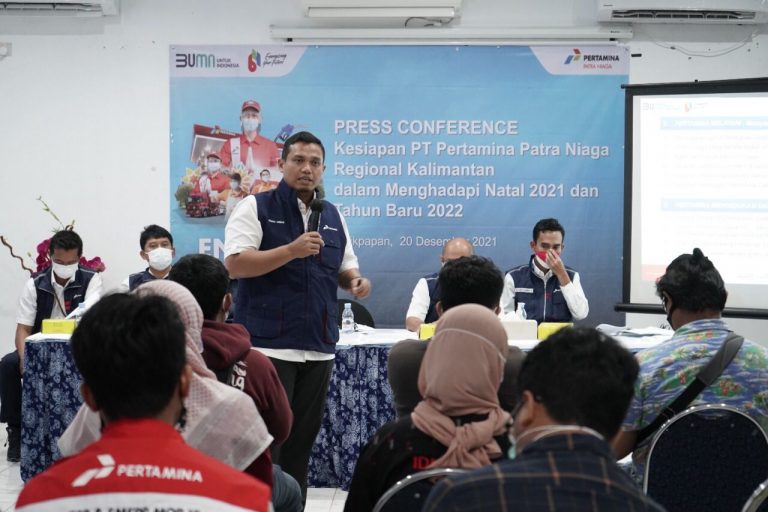 20-12-2021 Foto Pertamina Tambah Stok