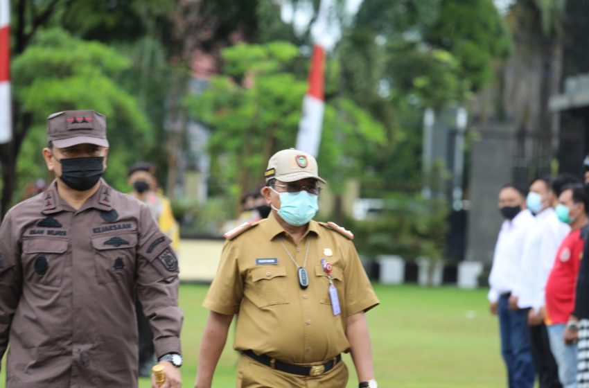  Pj. Sekda Kalteng Hadiri Apel Gelar Pasukan Operasi Lilin Telabang
