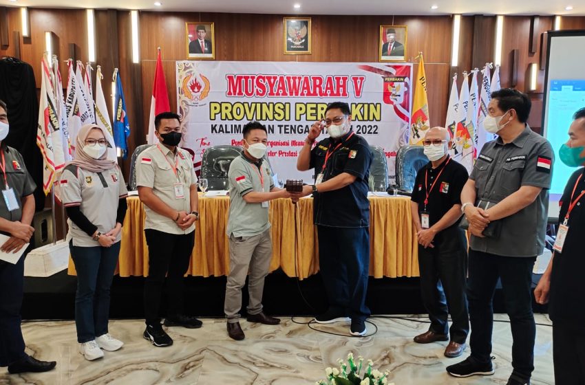  Christian Sanco Terpilih Secara Aklamasi Nahkodai Perbakin. Ketum Perbakin Barito Utara Berikan Selamat