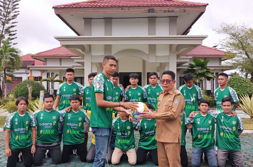  Wabup Dorong Pembinaan Anak Muda Melalui Sepakbola