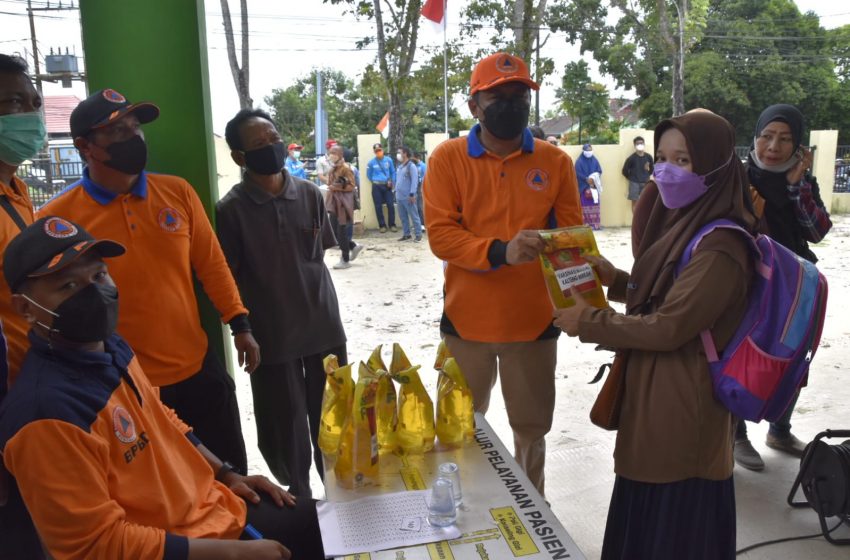  Warga Berterimakasih Diadakannya Vaksinasi dan Bantuan Minyak Goreng