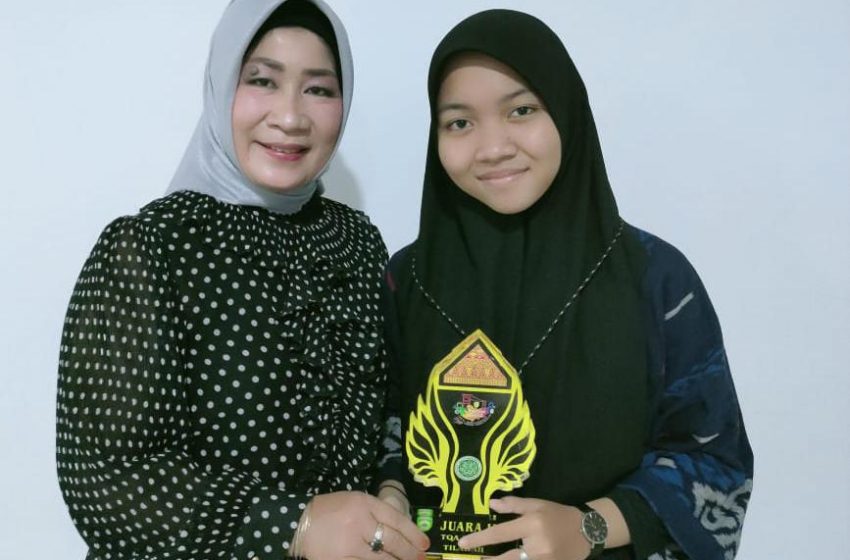  Hj. Nety Herawati Bangga Dampingi Kafilah FASI Asal Barut