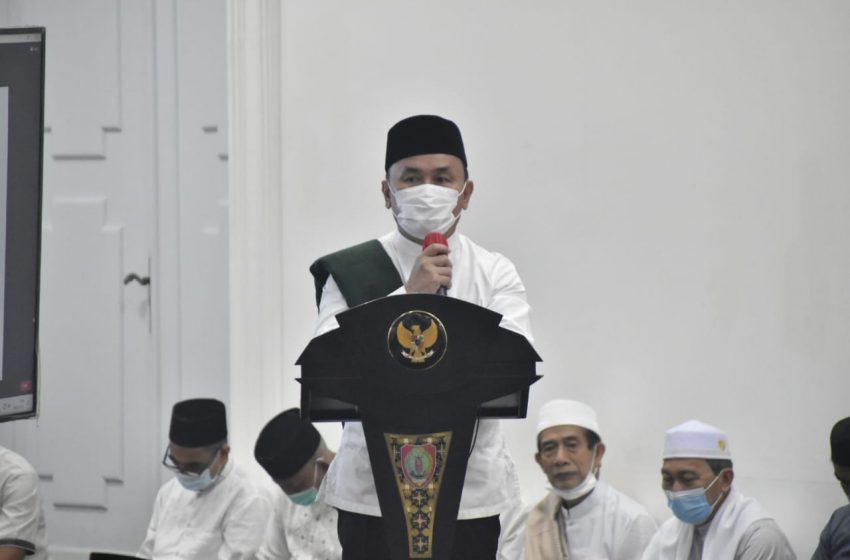  Silaturahmi Bersama Bupati/Walikota, Forkopimda, Kepala Perangkat Daerah, Pimpinan Ormas Islam, Anak Yatim Piatu, Fakir Miskin, Tokoh Masyarakat dan Insan Pers