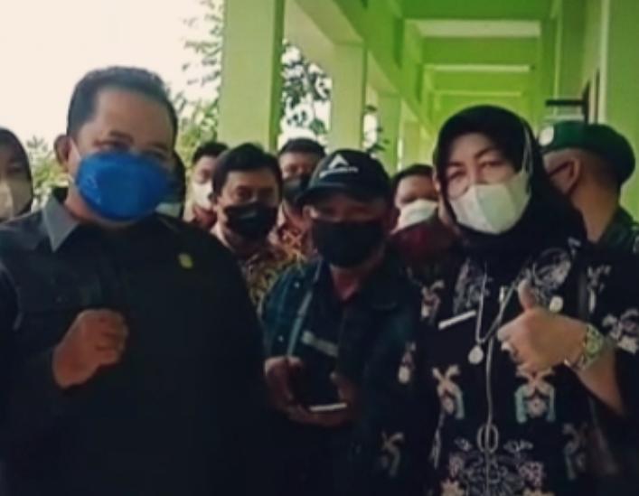  Ketua dan Anggota DPRD Hadiri Persemian Gedung STIE Muara Teweh