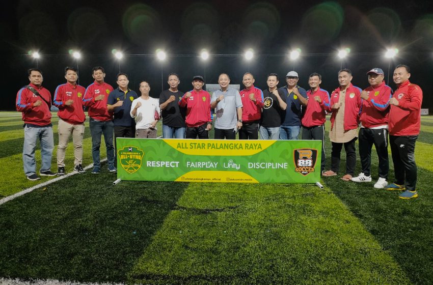  Ketua KONI Kalteng Beri Semangat Turnamen Mini Soccer Ramadhan Cup All Star