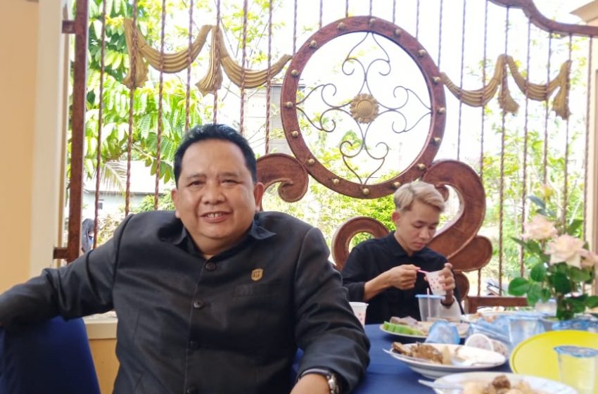  Ketua Fraksi Partai Demokrat Barut Hadiri Akikahan Anak Wakil Ketua DPRD Kalteng