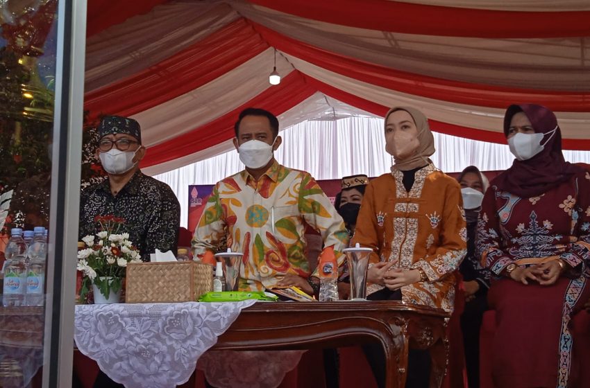  Festival Budaya Isen Mulang Momen Bangkitkan Ekonomi Kreatif