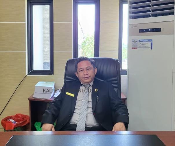  Dewan Barito Utara, Aprsiasi Mahasiswa KMHDI Mengajar di Desa Pendreh