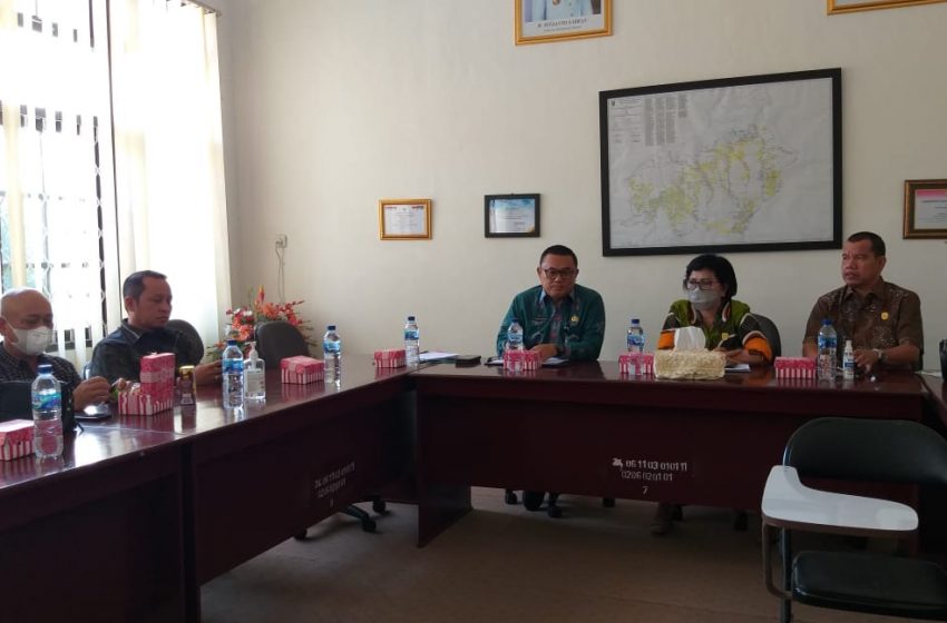  Bahas Harga TBS, Disbun Kalteng Terima Kunker Komisi II DPRD Kotim