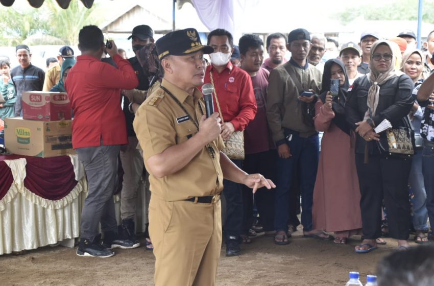  Tinjau Pasar Penyeimbang dan Pasar Murah di Kecamatan Hanau, Gubernur Berharap Kalteng Bisa Bangun Ketahanan Pangan Sendiri