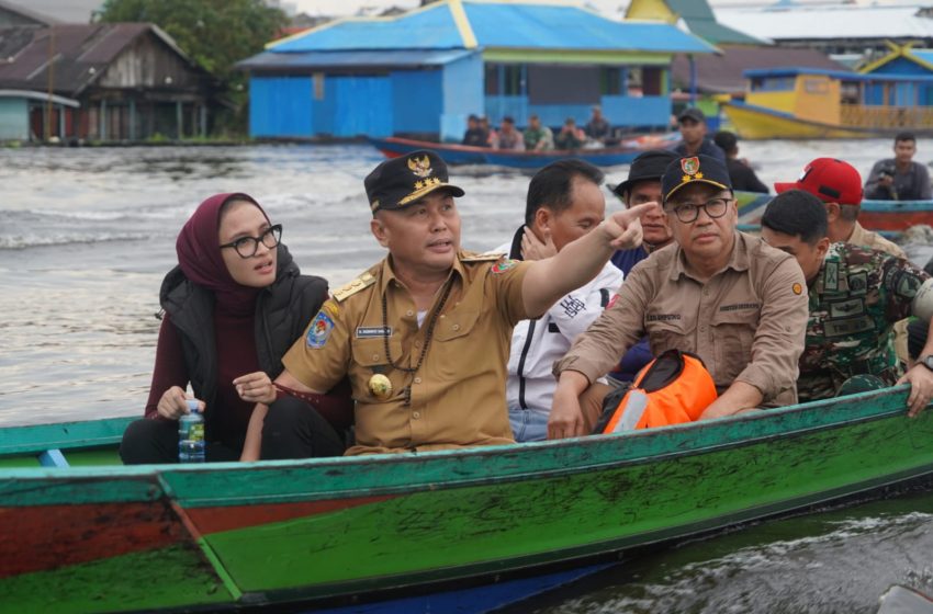 Susuri Sungai Arut, Gubernur Pantau Perkembangan Kondisi Banjir