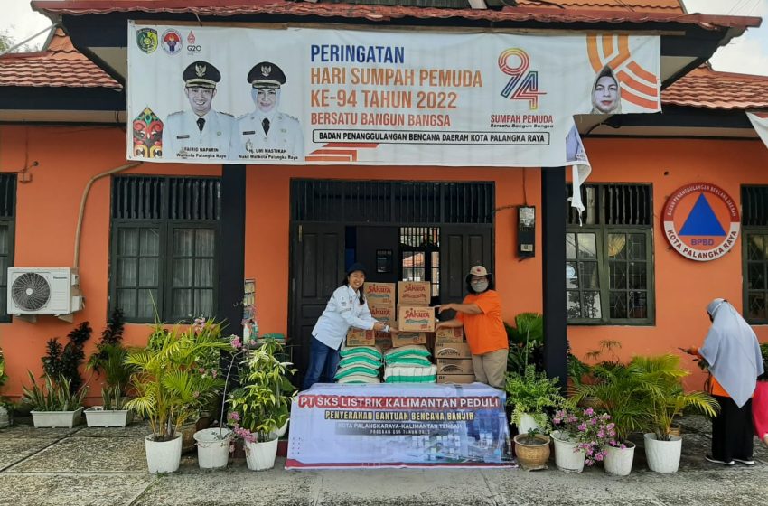  PT SKS Listrik Kalimantan serahkan bantuan banjir