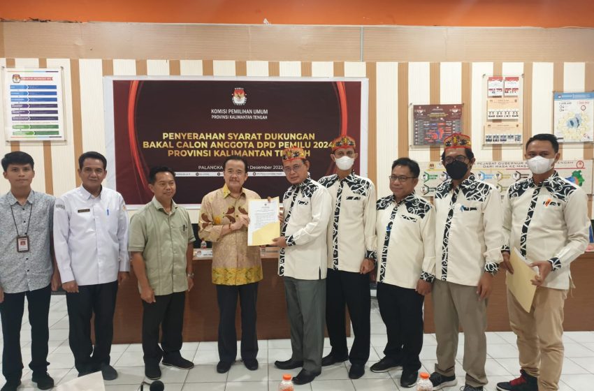  Petahana Agustin Teras Narang, Serahkan Persyaratan Dukungan Pencalonan DPD RI ke KPU Kalteng
