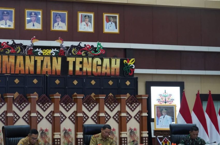 Asisten Bidang Ekobang saat menghadiri Rakor Pengendalian Inflasi Tahun 2023. (foto/mmckalteng)