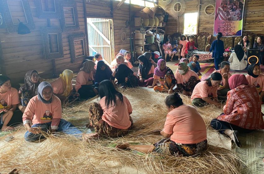  Mak Ganjar Kalteng Dorong Kemajuan UMKM Olahan Rotan di Kapuas