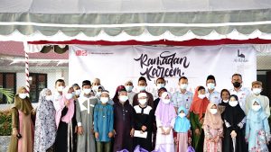 Suasana Berbagi Kebahagiaan, PT SKS Listrik Kalimantan Menyelenggarakan Buka Bersama