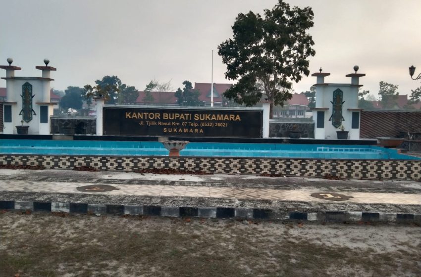  ASMC DAN BMKG sebut asap di daerah kalimantan pekat, Sukamara dilanda asap hingga sore hari