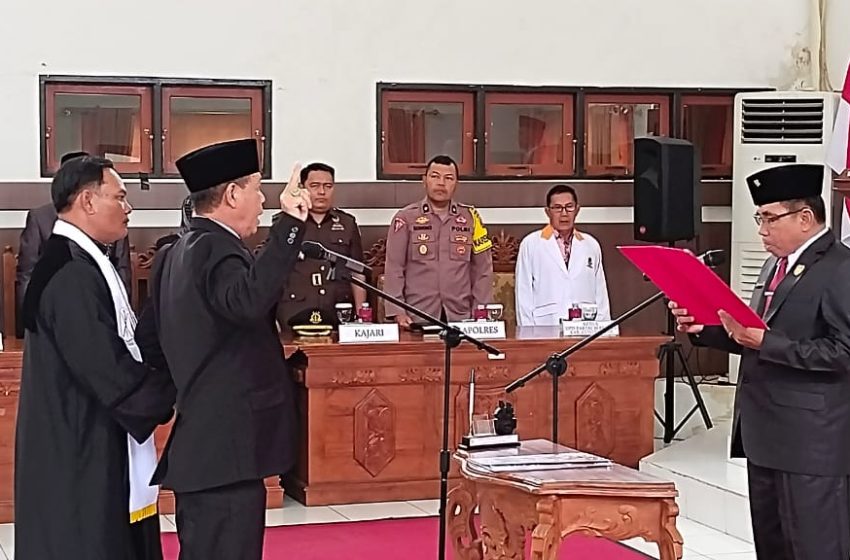  Mambang Singam Resmi Jadi Anggota Dewan PAW