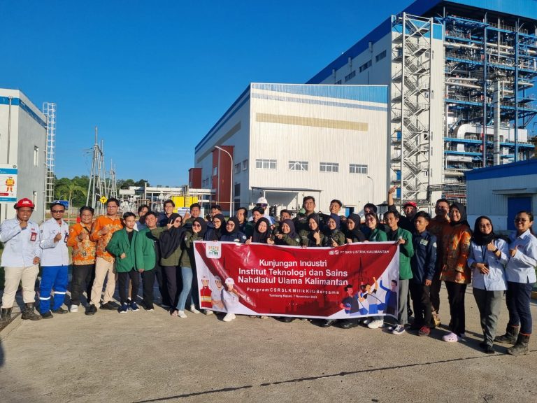 Kunjungan Industri PT SKS Listrik Kalimantan