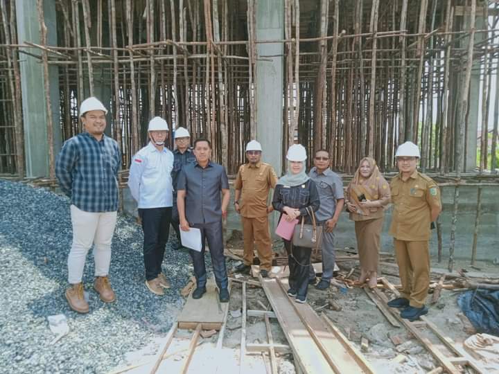  Komisi C Tinjau Pembangunan Sekolah di Kecipir