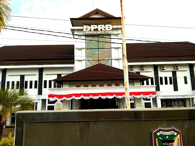  Paripurna Ke – I, Pj.Bupati Sampaikan Pidato Pengantar 2 Buah Raperda Kepada DPRD Barito Utara