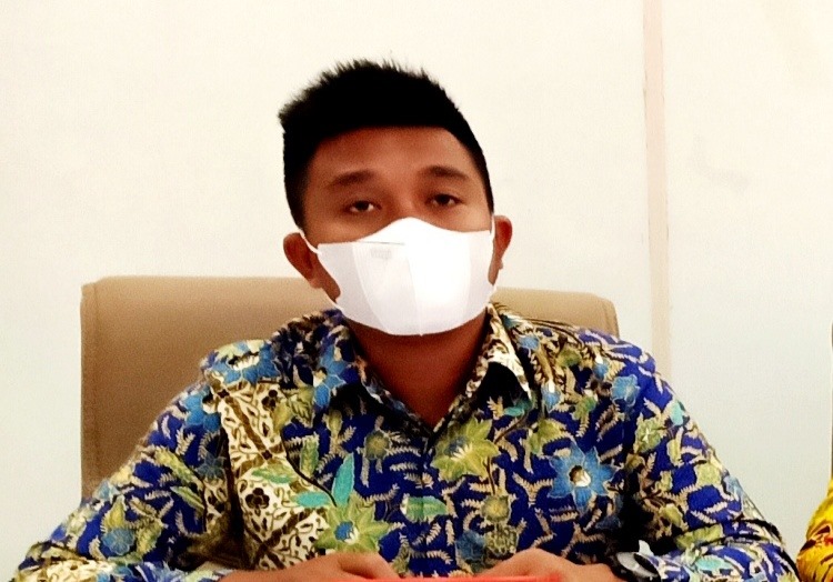  Dewan Apresiasi Kerjasama KKBL, BPBD dan Masyarakat Gotong Royong Bersihkan Jalan Lemo