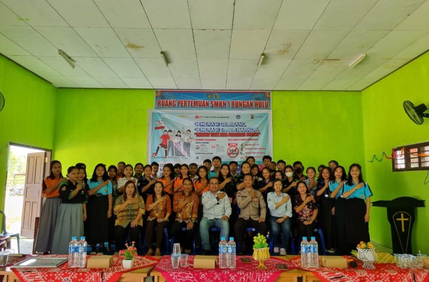  SLK Selenggarakan Sosialisasi Bahaya Narkoba di SMAN 1 Rungan Barat dan SMKN 1 Rungan Hulu