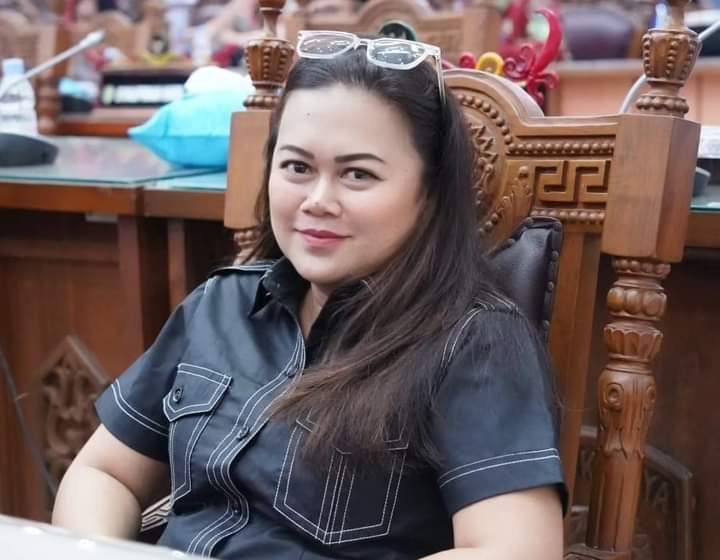  Dorong Kaum Perempuan Tingkatkan Kemampuan Intelektual