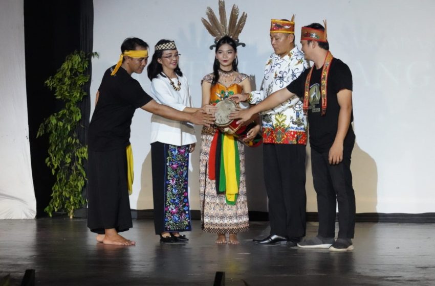  Pengelola Sanggar Diharap Lebih Giat Bangun dan Tingkatkan Kreatifitas Seni Budaya Guna Tarik Wisatawan