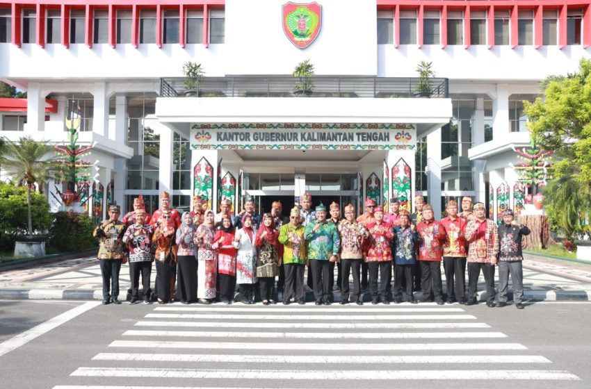  Hadiri Upacara Peringatan Hari Otonomi Daerah XXVIII Tahun 2024, Kepala BKD Ajak ASN Komitmen Bangun Reformasi ASN